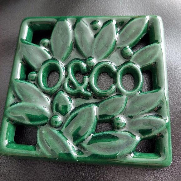 Small Square French Antique Green Enamel Trivet by O&Co Foliage Country Decor - Picture 4 of 9